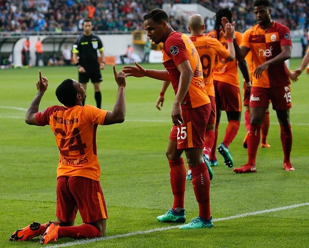 32. Hafta: Akhisarspor 1-2 Galatasaray