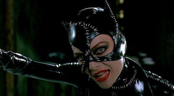 3. Catwoman (Batman Dönüyor)
