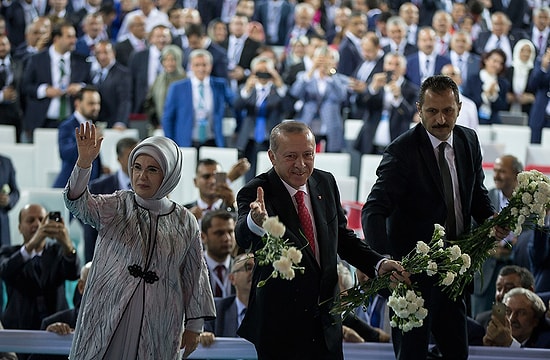 Erdoğan Seçim Beyannamesini Açıkladı: 'Cemevlerine Hukuki Statü Vereceğiz'