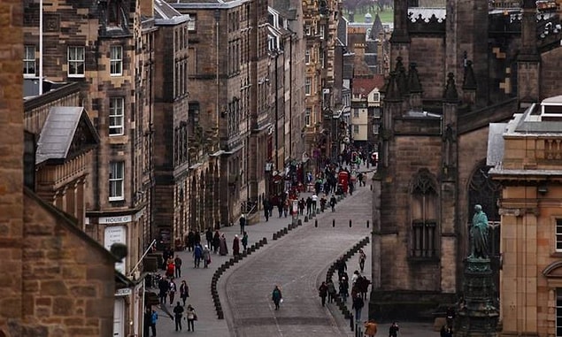 22. Edinburgh, Birleşik Krallık - 2.565 $