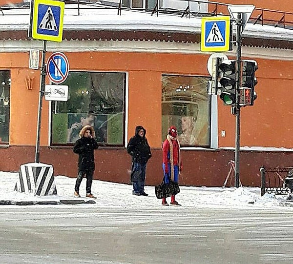 14. Дружелюбный сосед Человек-паук. Теперь и в вашем городе!