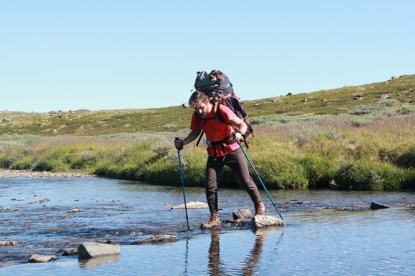 6. Как нужно правильно преодолевать реку?