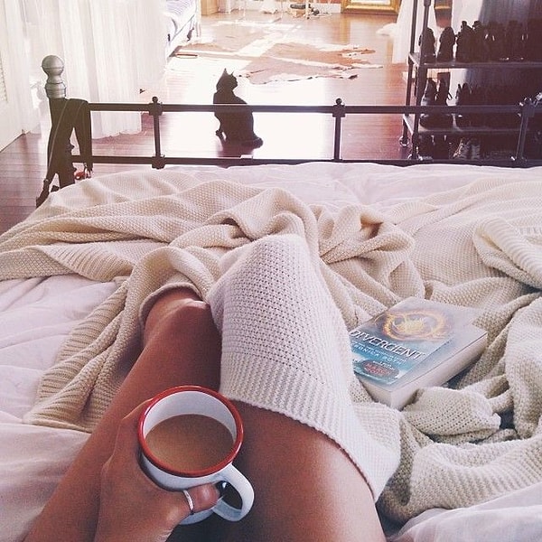 2. Представьте себе чудный воскресный день... Во сколько встанете с кровати?