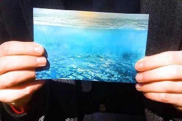 1. Эдвард привез фотографию Лос-Анжелеса из 5000-го года