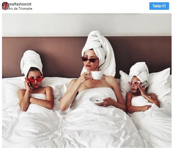 Она не просто мать, она - бабушка двоих внуков!!!