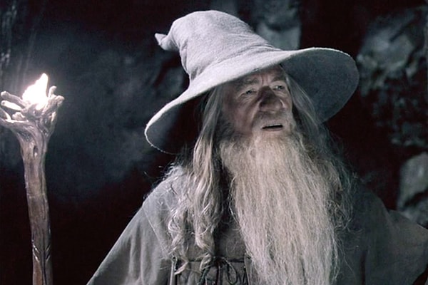 5. Кого из актерского состава старого доброго "Властелина колец" мы можем увидеть в новом сериале?