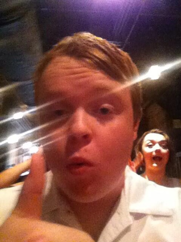 24. "Photobomb için teşekkürler Maisie Williams."