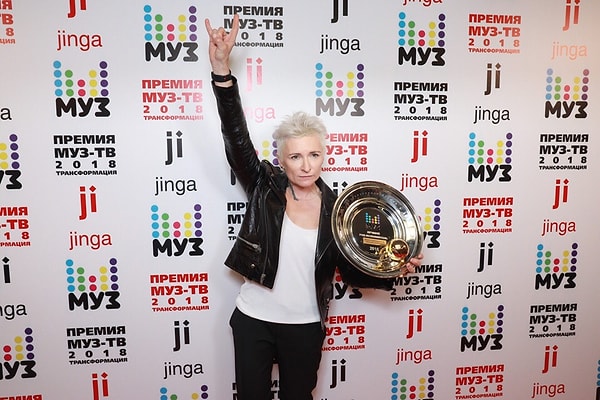 3. "Лучший рок-исполнитель" - Диана Арбенина и "Ночные снайперы"