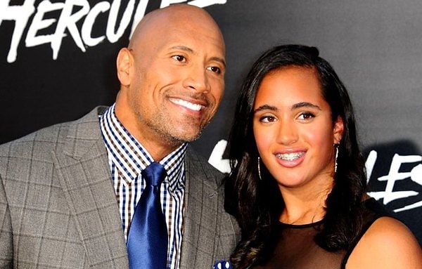 9. Напомним, что у звезды «Форсажа» также есть 16-летняя дочь Симоне от бывшей жены Дэни Гарсия и 2-летняя дочь Жасмин от его девушки Лорен.