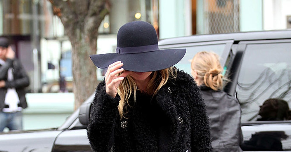 Тест: Сможете ли вы угадать знаменитость, спрятавшуюся от папарацци?