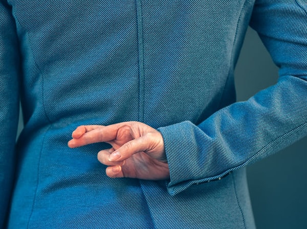 6. Врете ли вы иногда своим друзьям?