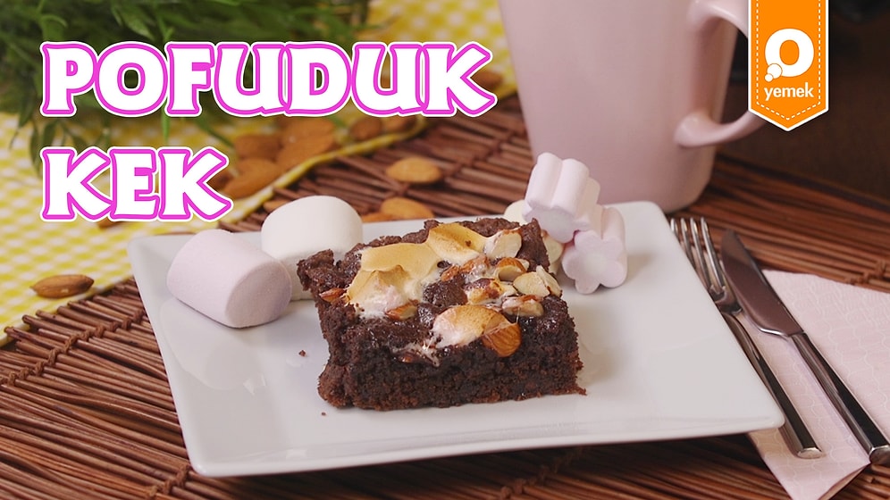 Bol Bol Lezzet Tek Bir Dilimde: Marshmallowlu Pofuduk Kek Nasıl Yapılır?