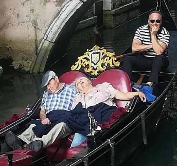 20. Самая романтичная поездка в их жизни