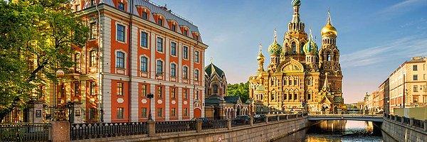 3. Saint Petersburg, Rusya