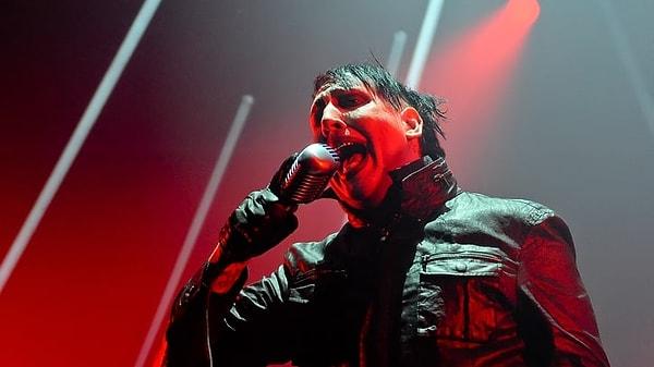 Marilyn Manson 5 Ocak 1969 yılında ABD'nin Ohio eyaletinde dünyaya gelmiş.