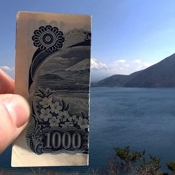 3. 1000 Yen banknotunda Fuji Dağı'nı birebir görmek mümkündür.