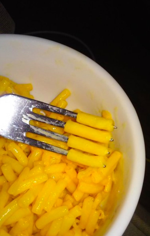 17. Если и есть макароны с сыром, то только так ☝️