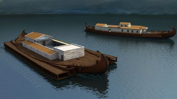 5. Он строил огромные плавучие дворцы для оргий