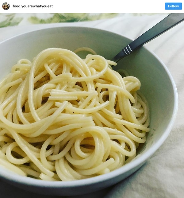 23. «Почему всё в этом ресторане, кроме макарон, полито сливочным маслом?!»