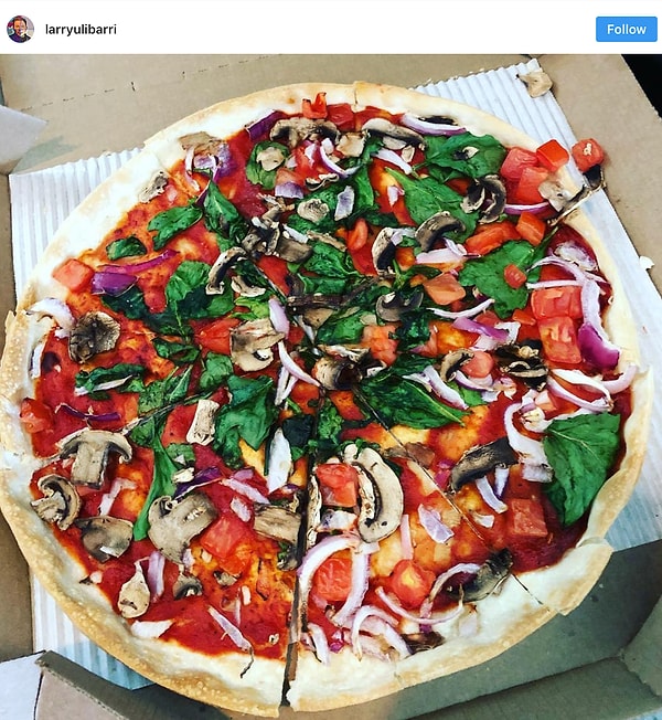 8. «Пицца без сыра лучше, чем без пиццы вообще».