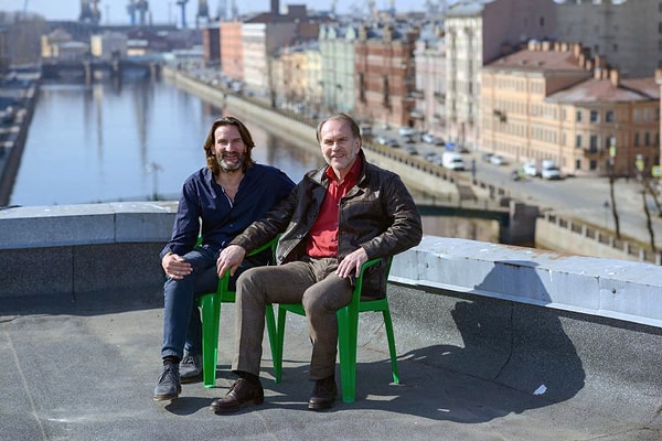 10. Фредерик Бегбедер (на фото с Алексеем Гуськовым)