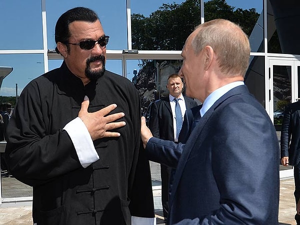 18. Стивен Сигал