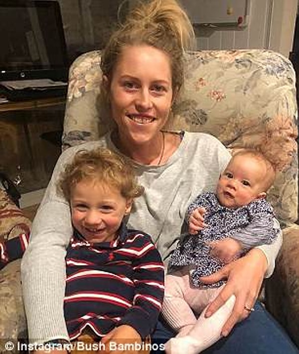 За последние 8 месяцев единственной проблемой стало то, что волосы стали немного жирными у корней.