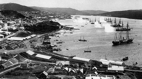 1. Второго июля какого года был основан Владивосток?