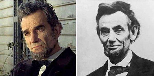 7. Daniel Day-Lewis 👉 Abraham Lincoln