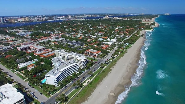 12. Назовите государство с самой длинной береговой линией: