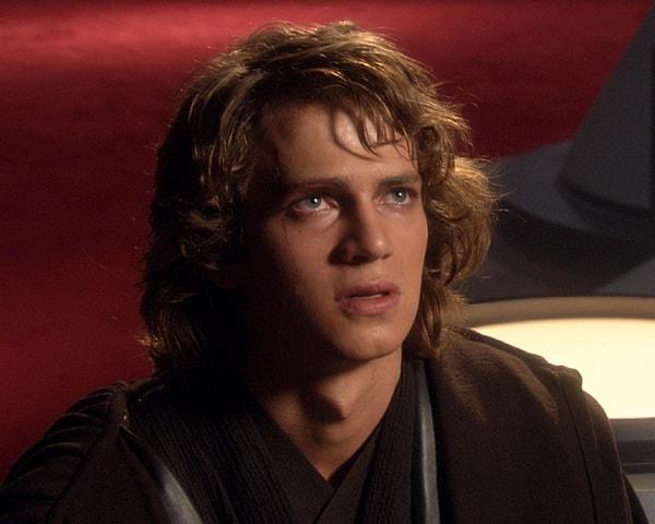 7. Star Wars serisinin ''Anakin Skywalker'' karakterini kim seslendirmiştir?