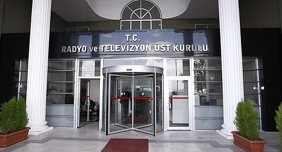 RTÜK 'İfade Özgürlüğü' Dedi: 'Camileri Genelev Yaptılar' Sözüne Ceza Verilmedi