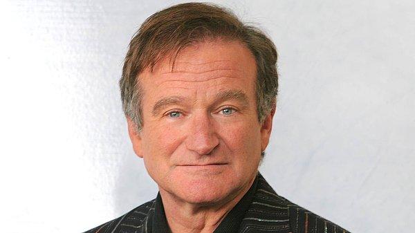 5. Karısının söylediğine göre Robin Williams intihar etmeden önce demans ve Parkinson başlangıçlarına sahipmiş. Depresyondan ziyade bu durumdan dolayı intihar etmiş.
