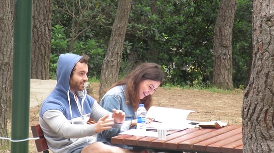 İnsanların Numarasını Almak İçin Garip Garip Konular Açan Efsane Ekip