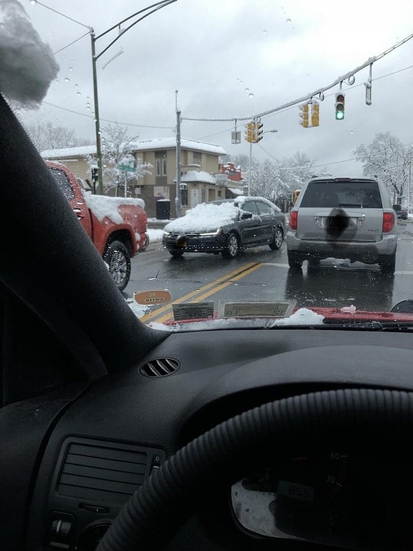 7. "Какие еще дворники и щетки для очистки снега?"