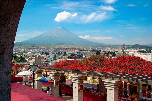 9. Арекипа - это город, который находится в ...