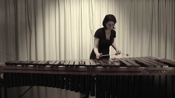 10. Как называется этот музыкальный инструмент?