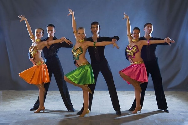 4. Этот кубинский танец получил распространение за пределами американского континента благодаря Пьеру Лавеллю - преподавателю из Англии.