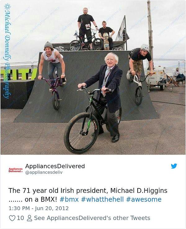 2. "71 yaşındaki İrlanda başkanı Michael D. Higgins bisikletin üzerinde!"