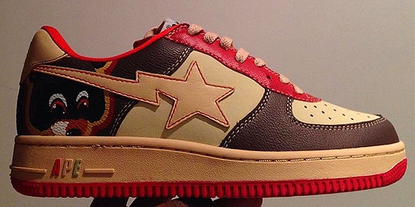 4. Назовите бренд этой обуви: