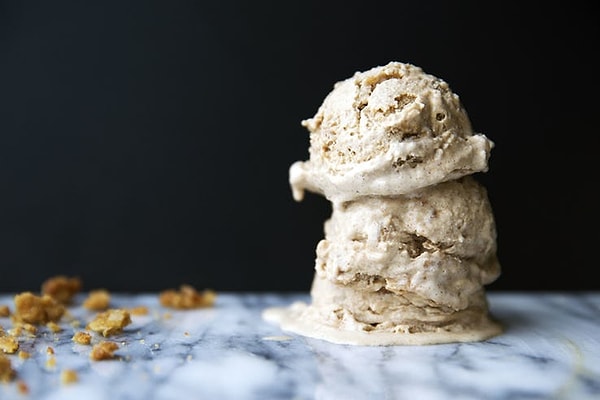 3. Шарики мороженого Versace по 817$ каждый