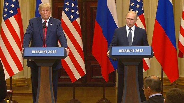 Trump'ın Amerika İstihbarat Teşkilatına güvenmeyip, Rusya'ya güvendiğini söylemesi üzerine sosyal medyada tepkiler yağmaya başladı.