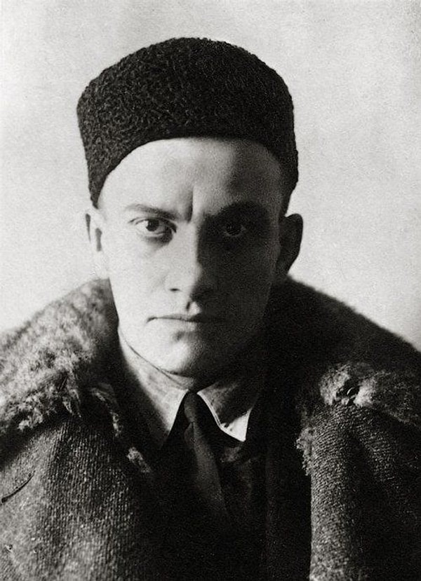 Маяковский уехал, а на свет появилась Патриция Томпсон. Его родная дочь, которую он от всех скрывал.