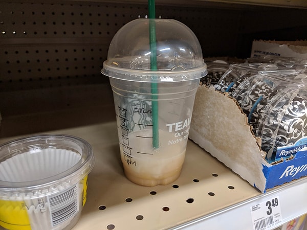 13. Донести до урны не судьба. Надо обязательно оставить на полке в магазине