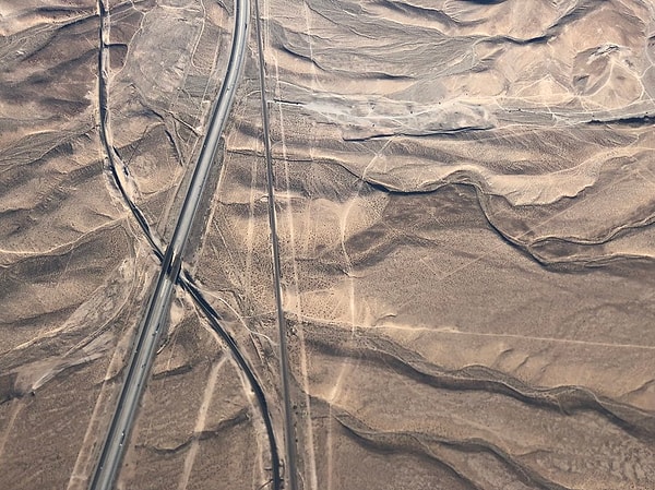 “Human vs. Nature” ("Человек против природы")