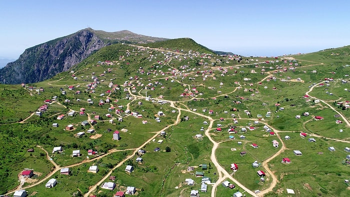 İmar Barışı'nı Fırsat Görenler İnşaata Başladı: Karadeniz Yaylaları Kaçak Yapılarla Doldu