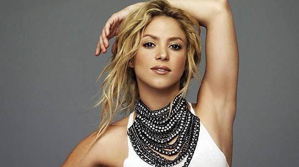 Pique'nin Shakira'yı aldattığı Clara Chia ise uzun bir süre kameralardan kaçmıştı.