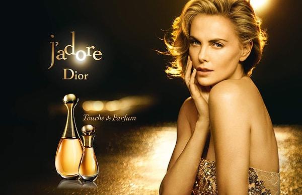 Senin kişiliğini yansıtan klasik parfüm, Dior J’Adore çıktı!