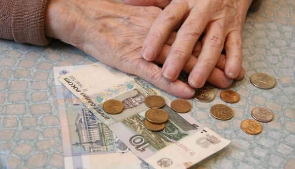 8. 55,7 млн пенсионеров