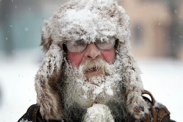 9. Какая часть тела меньше подвержена риску обморожения?